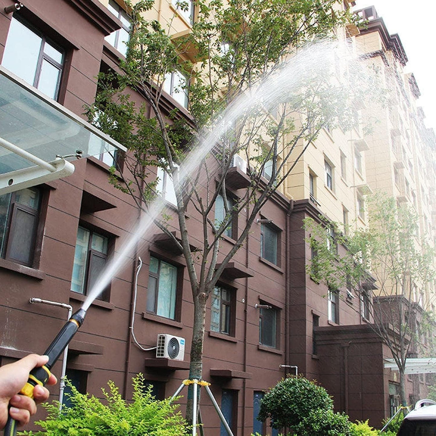 Heavy-Duty Adjustable Water Nozzle